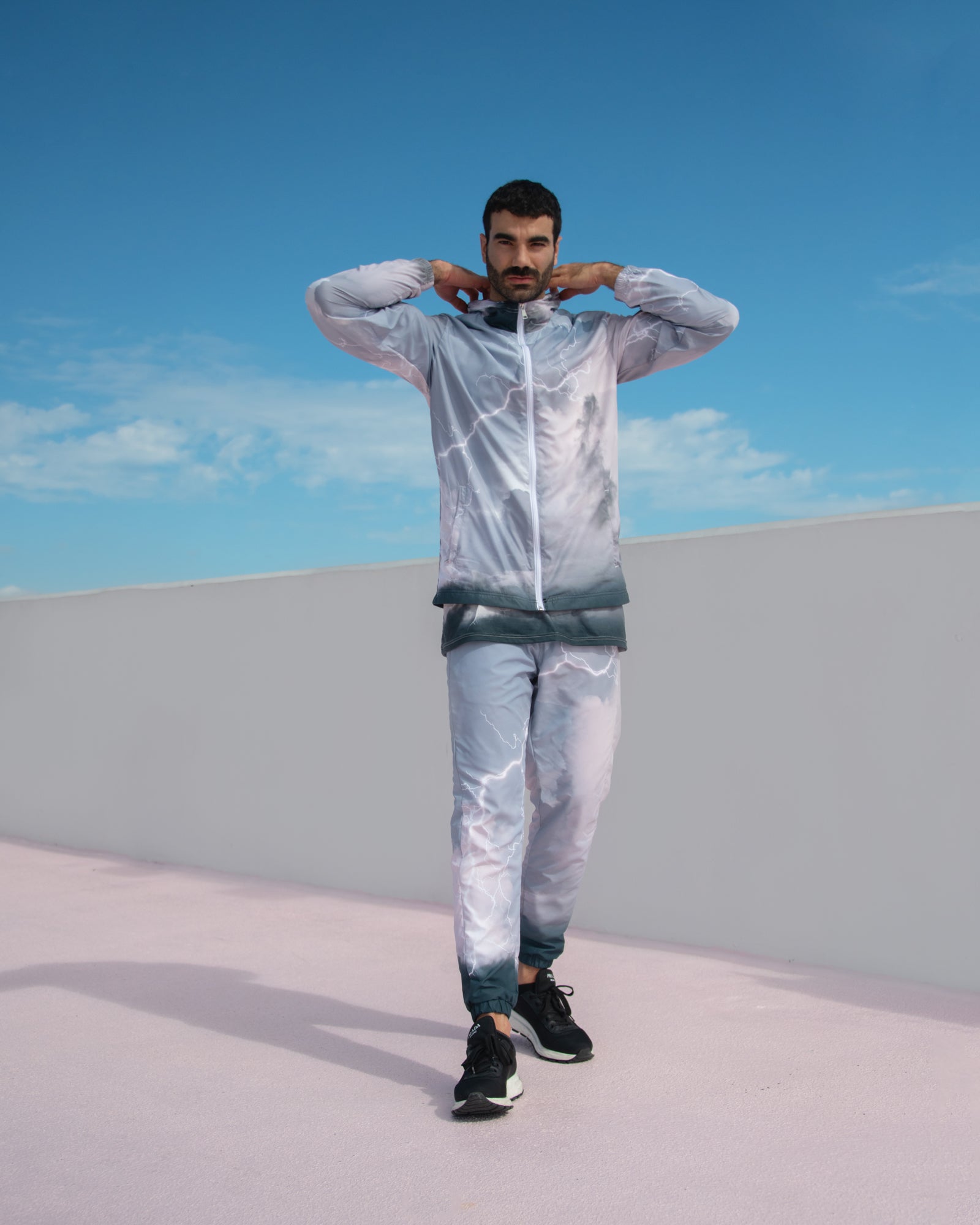 Windbreaker Jacket THE MOMENT