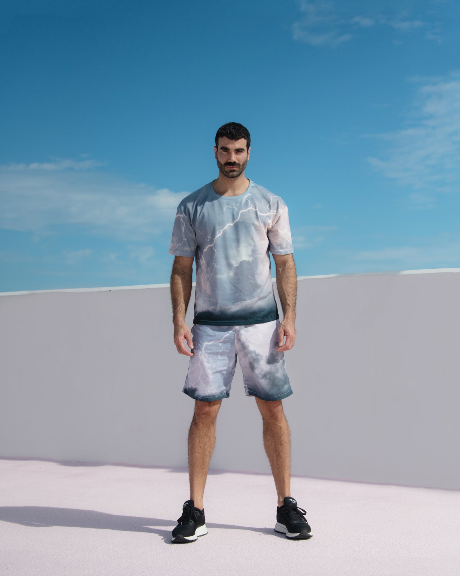 knit oversize tee THE MOMENT