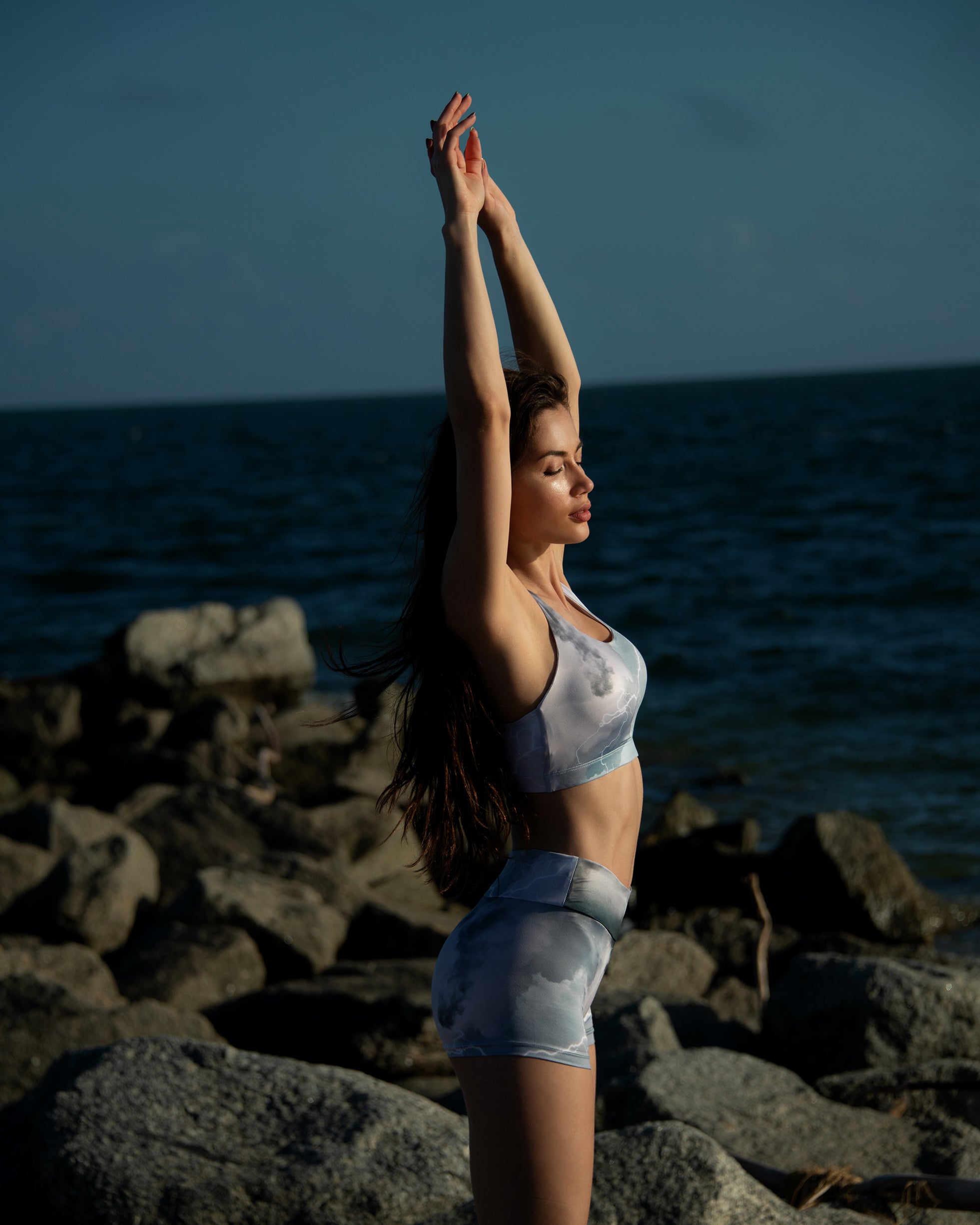 Women's Seamless Sports Bra THE MOMENT