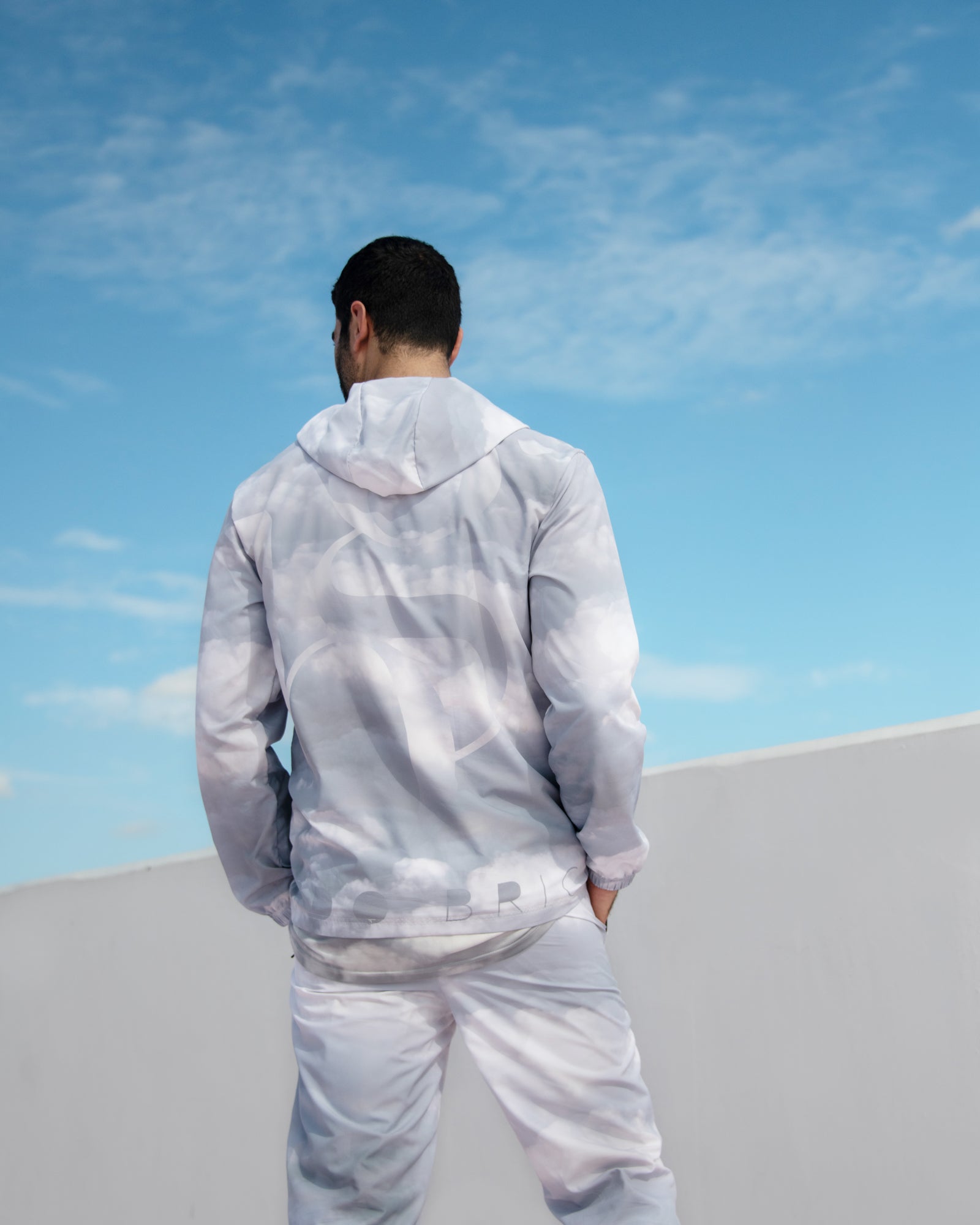 Windbreaker  LAYERS OF HEAVEN