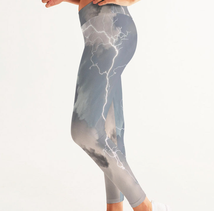 Yoga Pants THE MOMENT